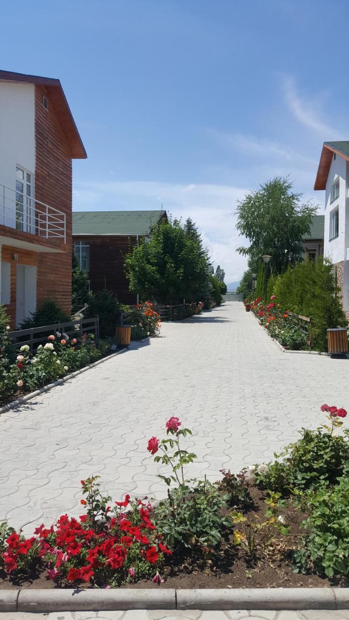 Kapriz Resort Bosteri Eksteriør bilde